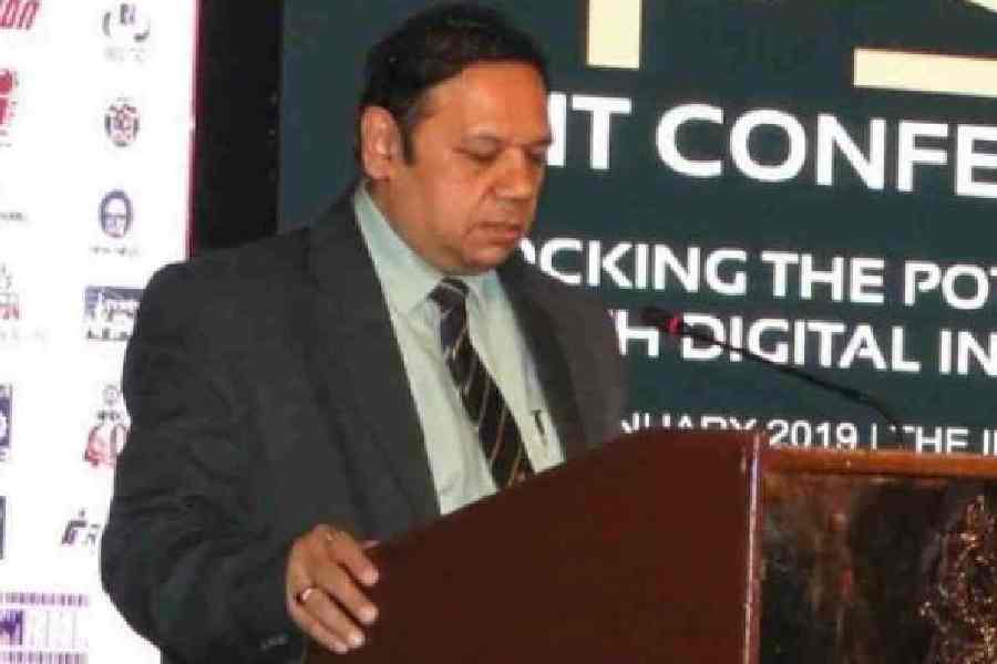 BSNL controversy director visit