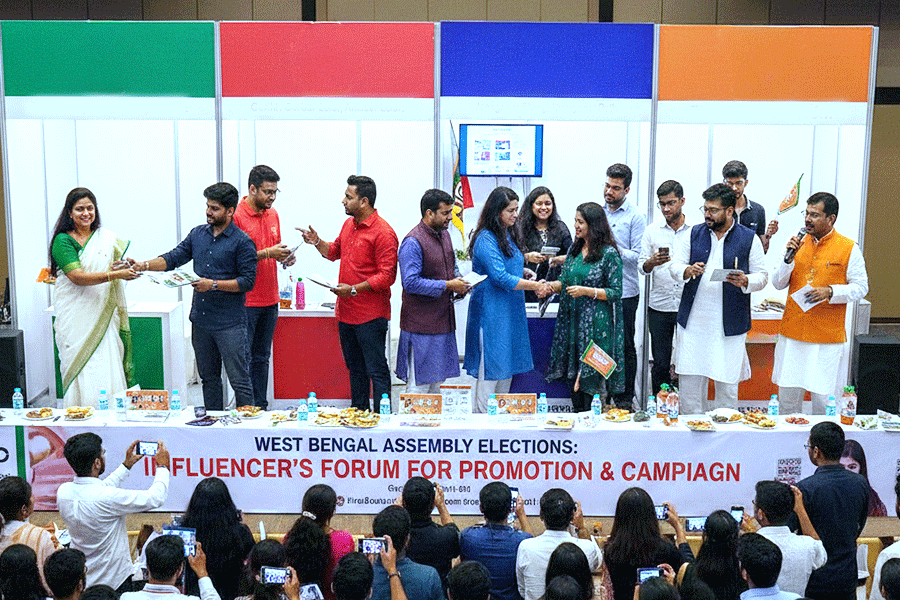 Last November in Calcutta, a party hosted a meet-and-greet event at a hotel with around 60 influencers in attendance