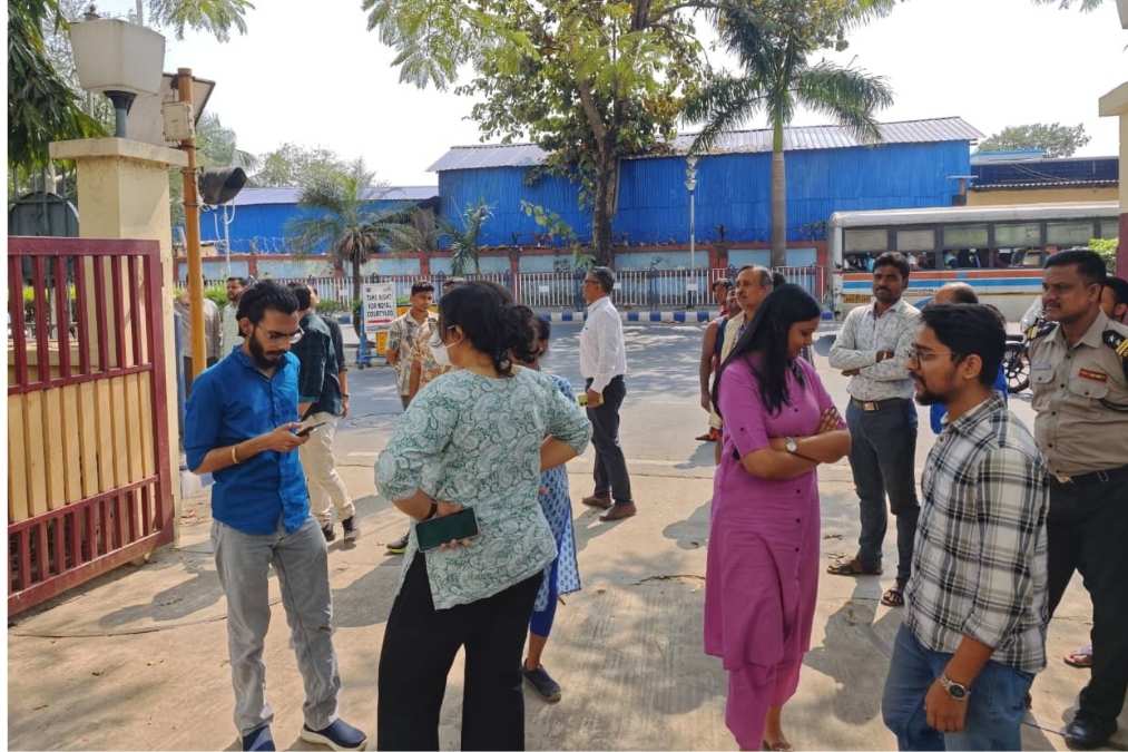 At 1.45pm, IMD reported that an earthquake of magnitude 5.5 occurred on February 27, 2026, at 13:22:25 IST, with its epicentre located at Latitude 22.57°N and Longitude 89.11°E in Bangladesh