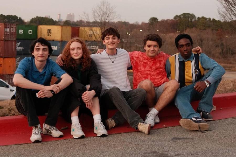 Schnapp posted a group picture with co-stars Finn Wolfhard, Caleb McLaughlin, Gaten Matarazzo, and Sadie Sink.  