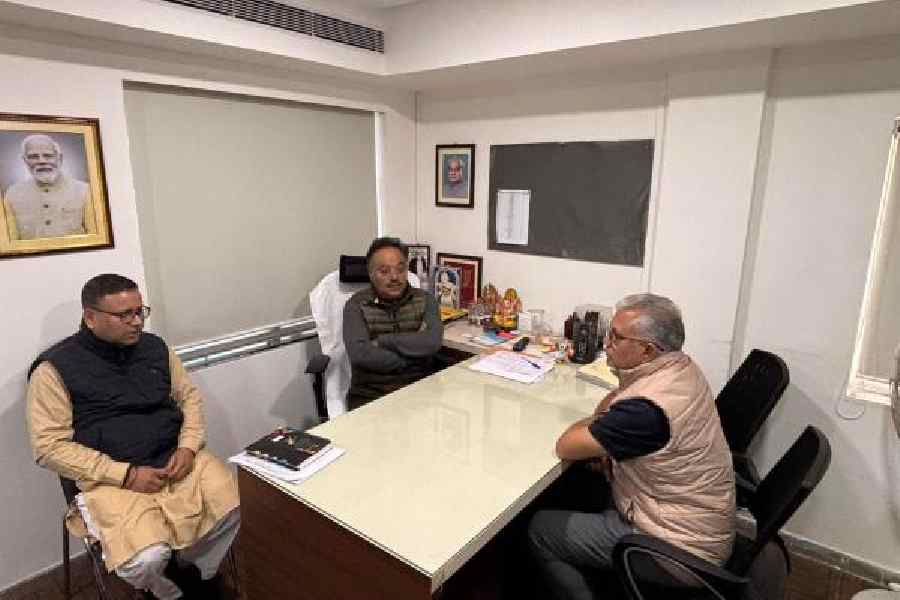 Dilip Ghosh (right), Samik Bhattacharya (middle) and Amitava Chakraborty during a meeting at the BJP's Salt Lake office on Thursday