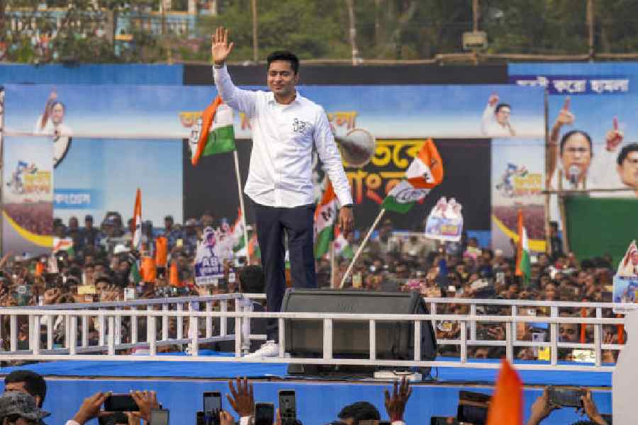 Abhishek Banerjee waves to the gathering at the public rally in Baruipur on Friday. (PTI picture)