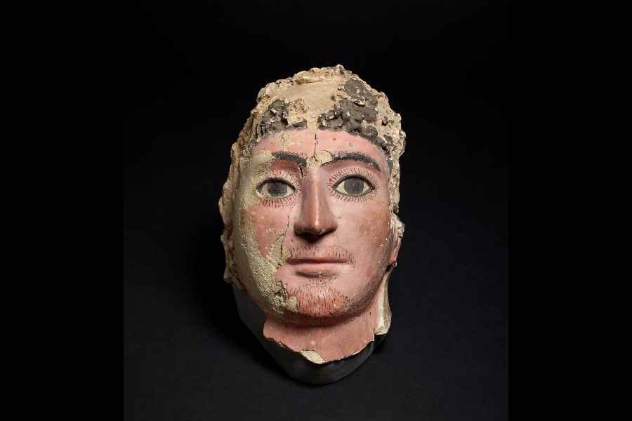 Mummy mask, Plaster, 2 cent. CE, Roman Egypt; From British Museum.