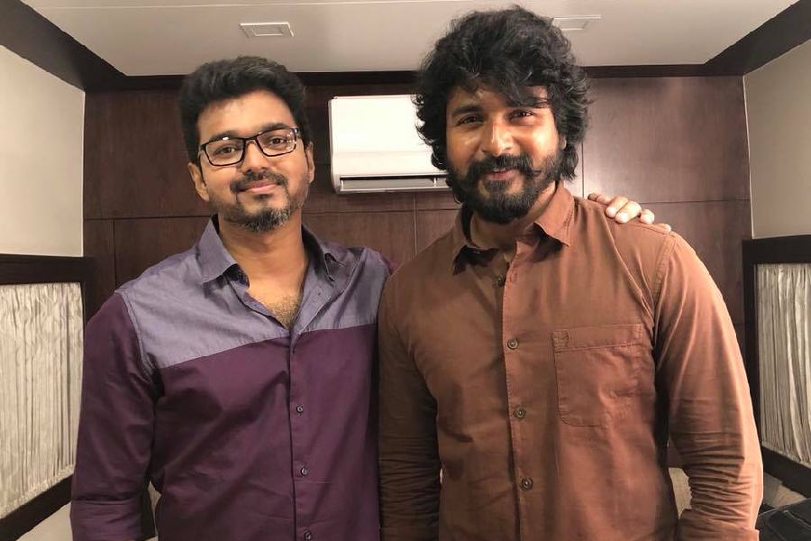 Vijay (left) with Sivakarthikeyan (right)