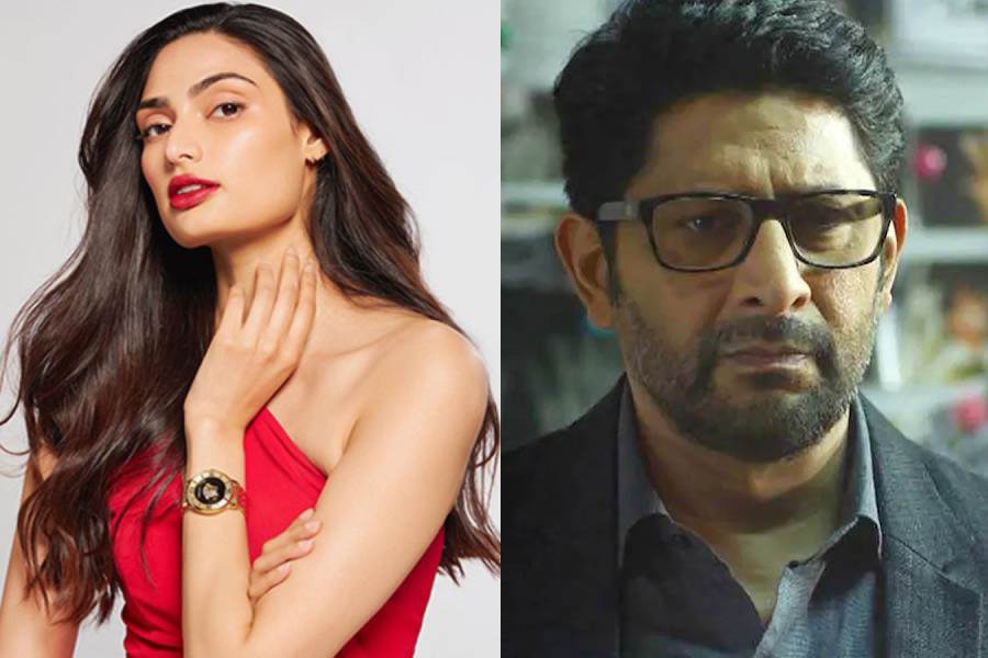 Athiya Shetty; Arshad Warsi