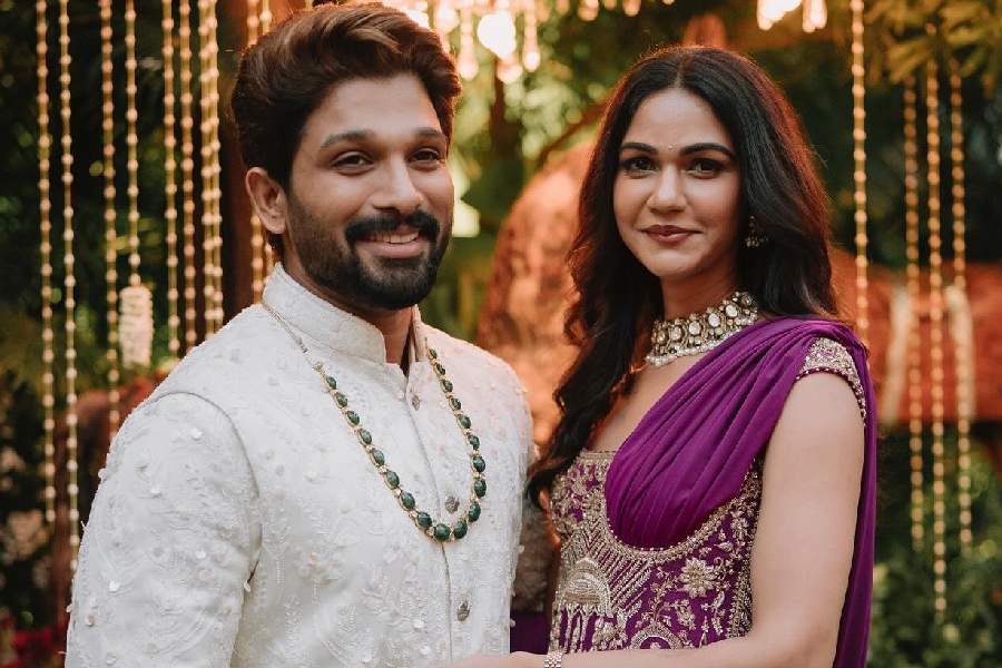 Allu Arjun with wife Sneha Reddy