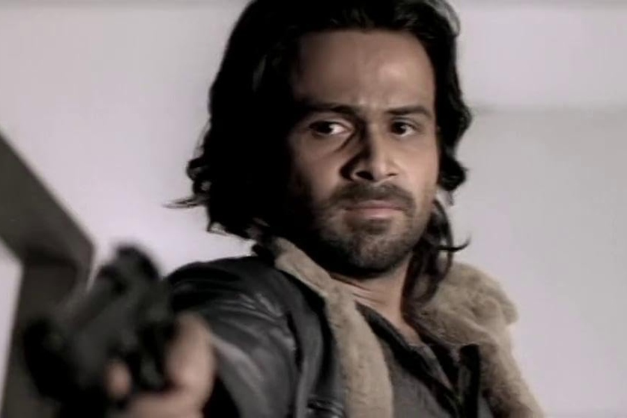 Emraan Hashmi in 'Awarapan'