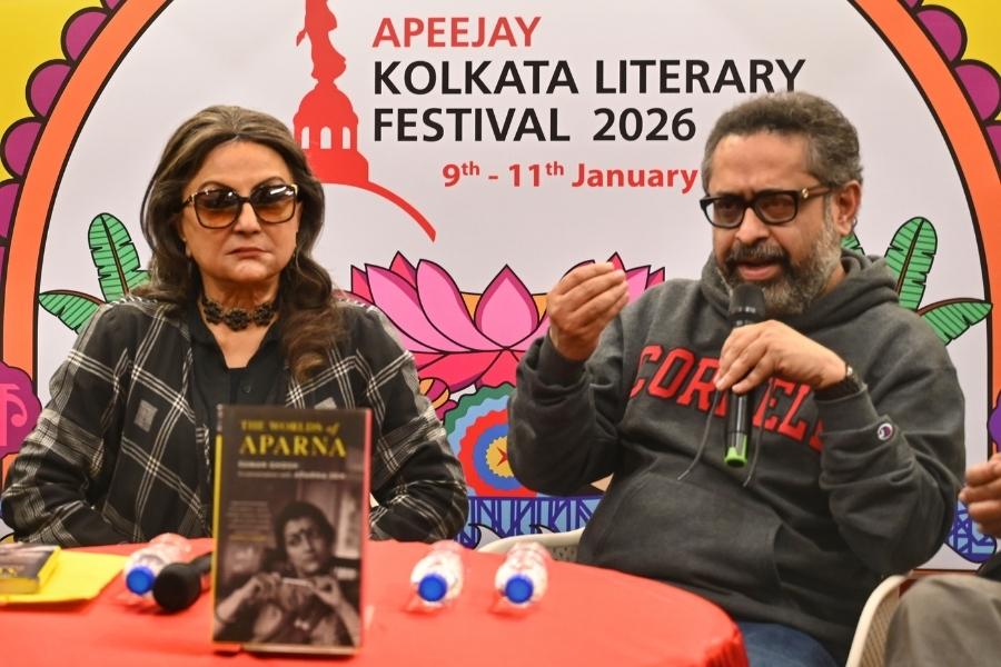 Suman Ghosh echoed Sen’s concerns, arguing that ‘serious criticism’ has become rare