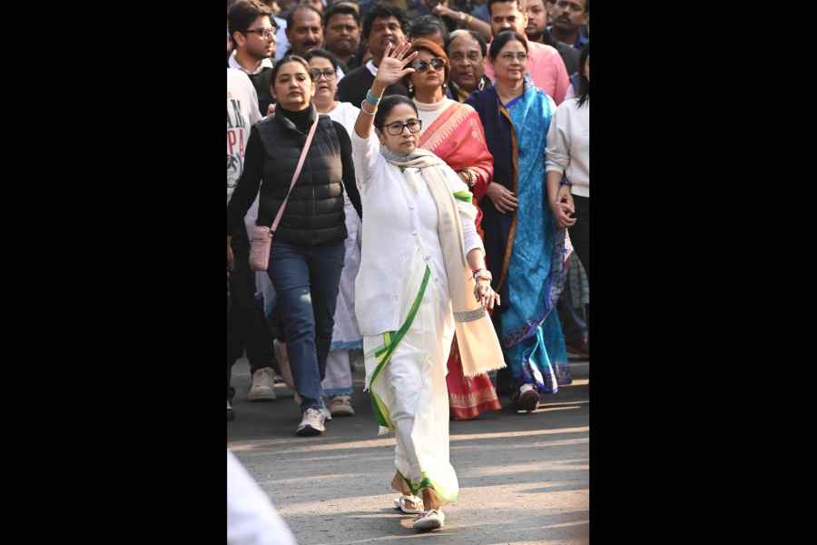 Mamata Banerjee on Friday leads the protest march in Calcutta against the ED’s raids on I-PAC.