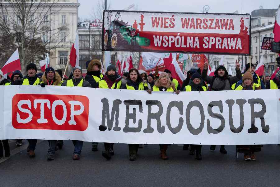 Polish farmers protest against the Mercosur trade deal in Warsaw on Friday.