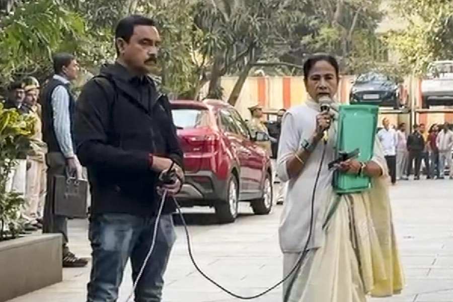 West Bengal Chief Minister Mamata Banerjee speaks to media after the Enforcement Directorate conducted searches on the premises of political consultancy firm I-PAC and its director, Pratik Jain