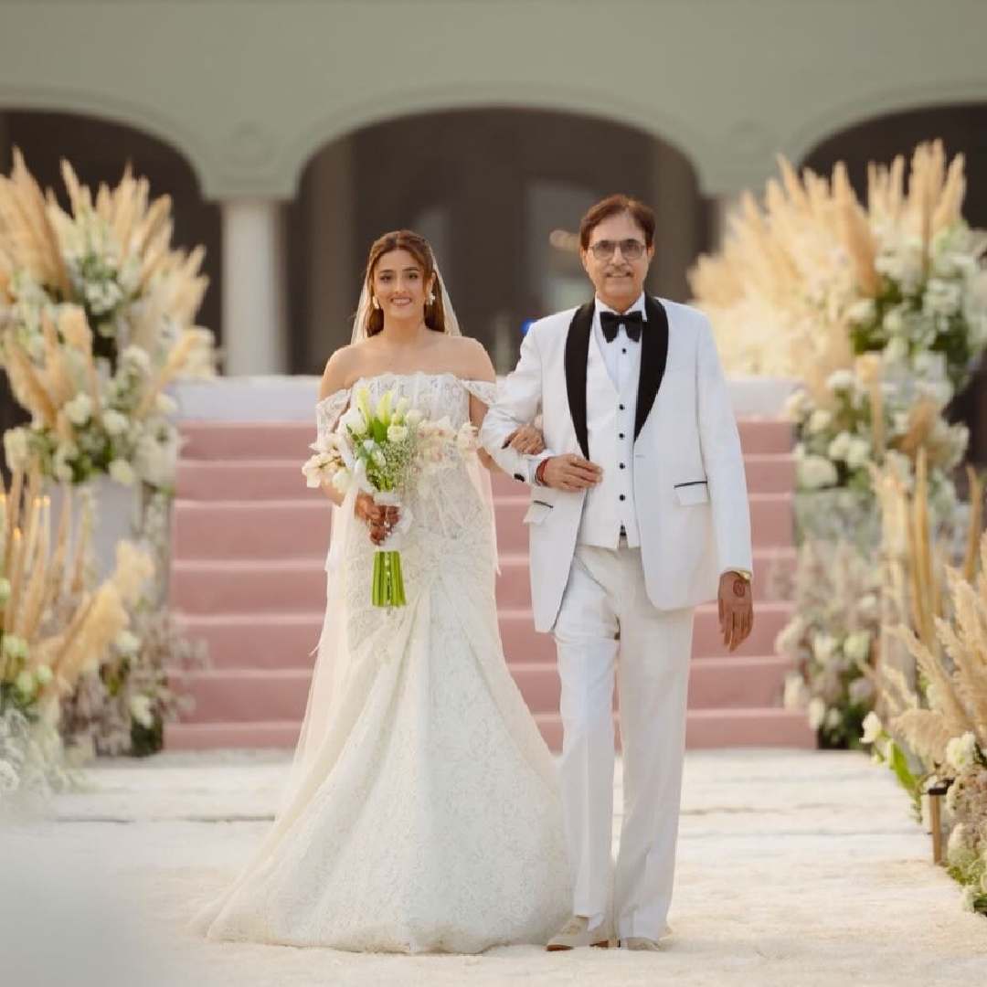 Kriti Sanon's younger sister, Nupur, married playback singer Stebin Ben in Udaipur on Sunday. 