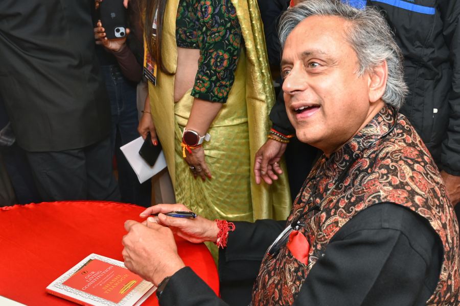 Tharoor at the book-signing session