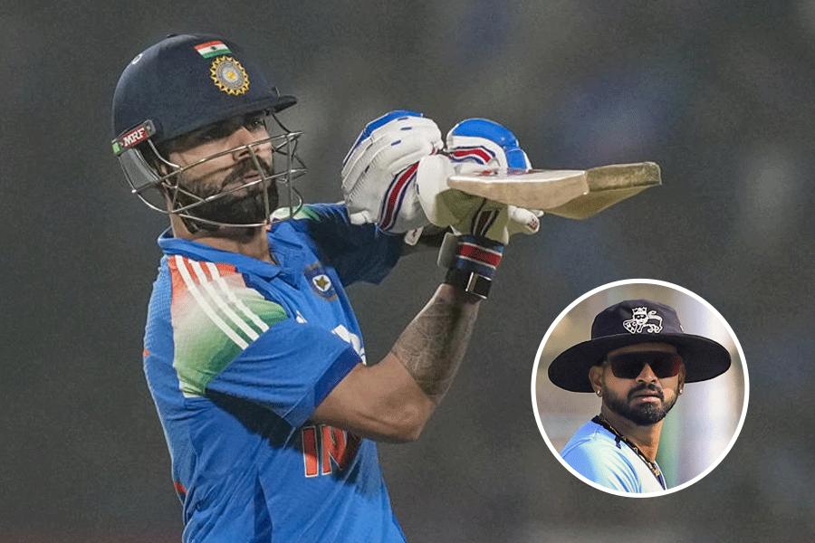 Virat Kohli, Shreyas Iyer (inset)