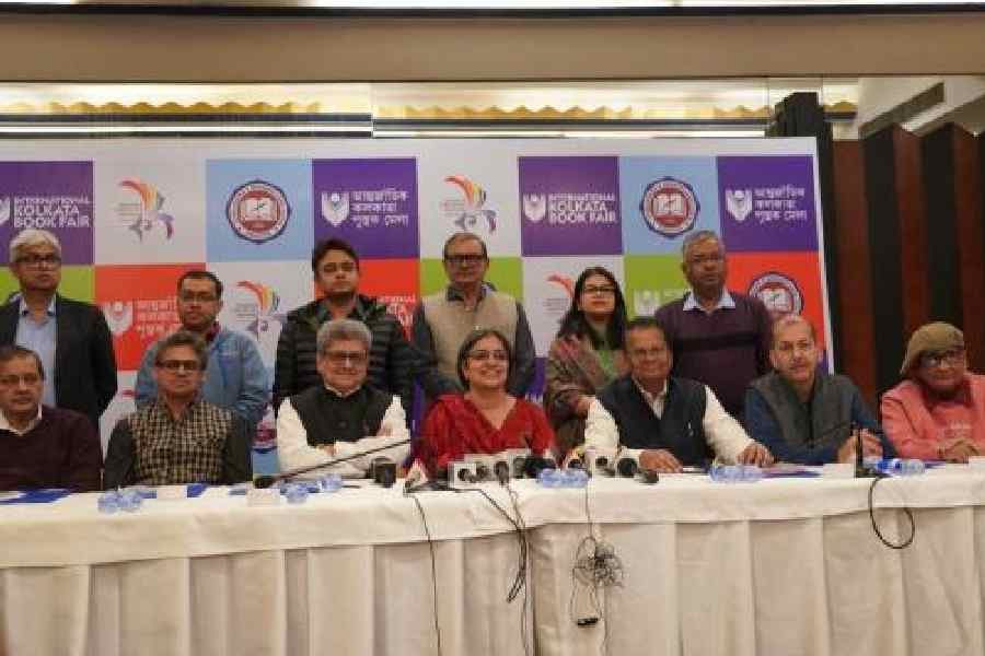 Book Fair news conference caption