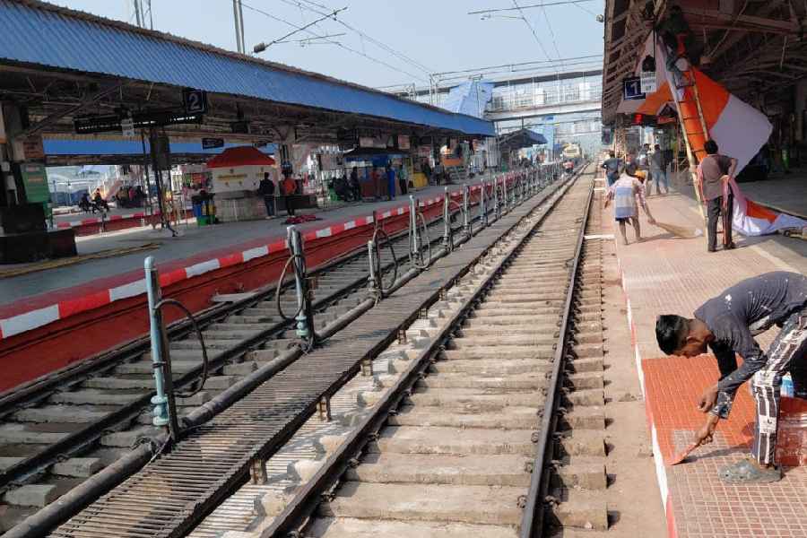 Ahead of the visit of Prime Minister Narendra Modi to Malda, a fresh coat of paint being given to a platform at the Malda Town station on Wednesday.