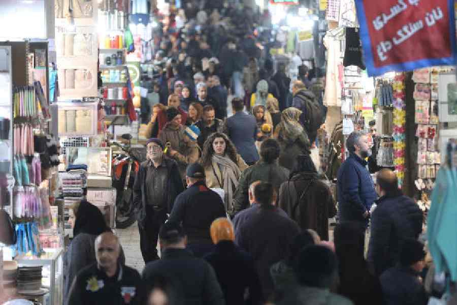People at the Tehran Grand Bazaar on Thursday.