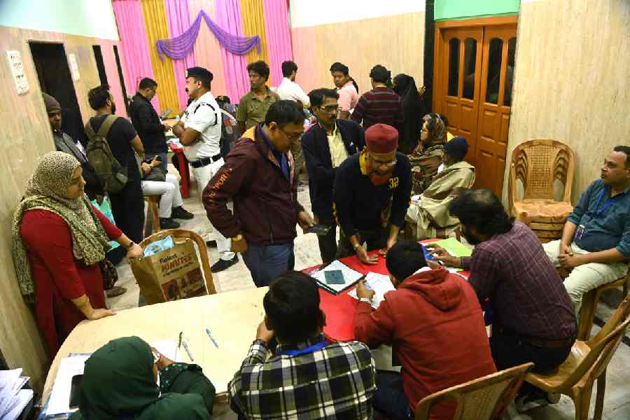The SIR hearing at Humayun Kabir Institute in Park Circus on Tuesday.