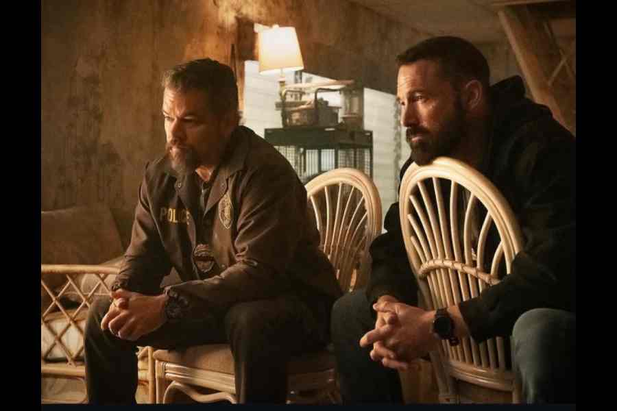 Matt Damon (left) and Ben Affleck in The Rip, streaming on Netflix 