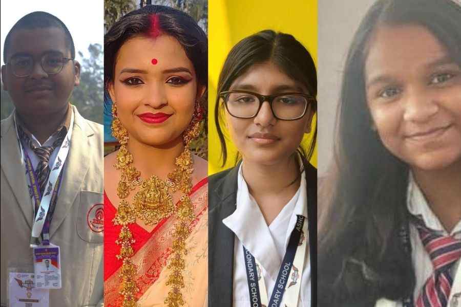 (From left) Himanshu Singh, Epsita Sinha, Srinjoyee Adhikary and Deepika Gupta