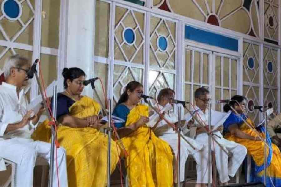 A moment from the show by Anarta theatre group at Upasana Griha