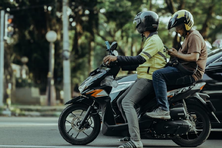 Representational image