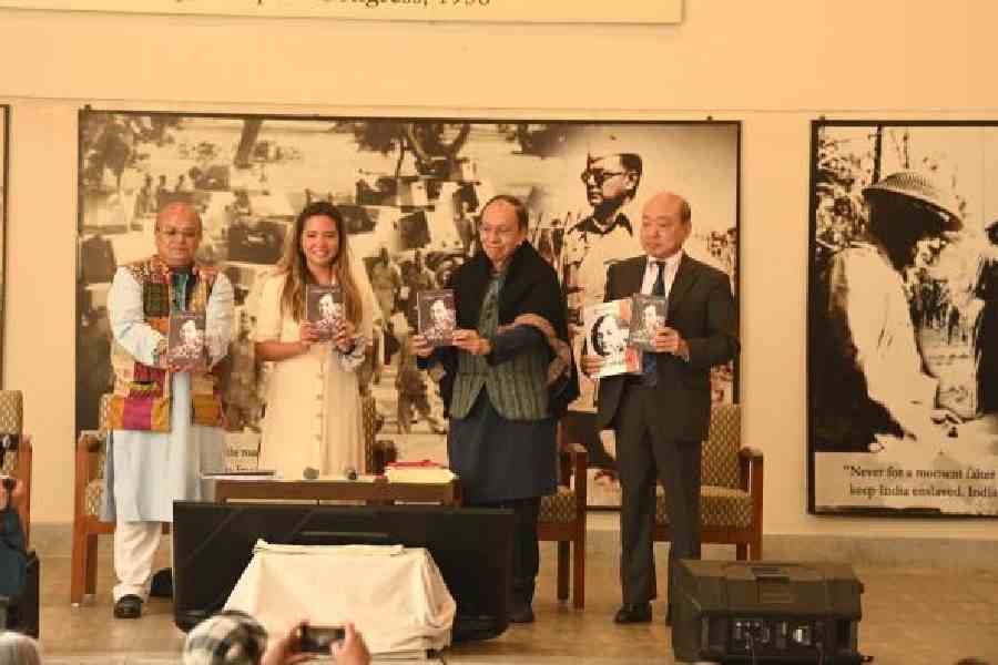 (From left) Sumantra Bose, Nichole CuUnjieng Aboitiz, Sugata Bose, and Ishikawa            Yoshihisa at the relaunch of Taruner Swapna, a collection of Netaji’s essays,            at Netaji Bhavan on Friday morning. Pictures by Bishwarup Dutta
