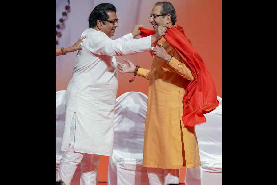 Raj and Uddhav Thackeray at the 100th birth anniversary celebrations of Shiv Sena founder Balasaheb Thackeray in Mumbai on Friday.