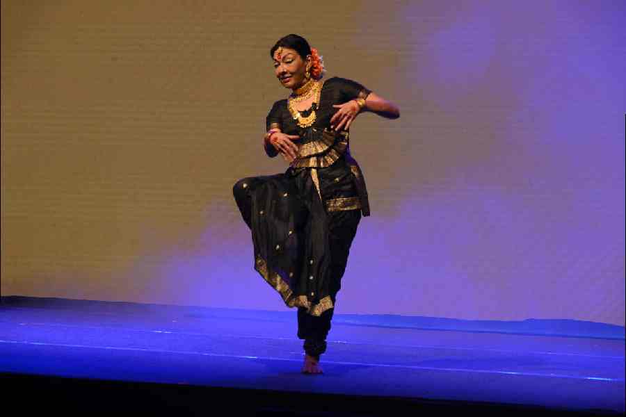 Singing the Goddess by Mallika Sarabhai