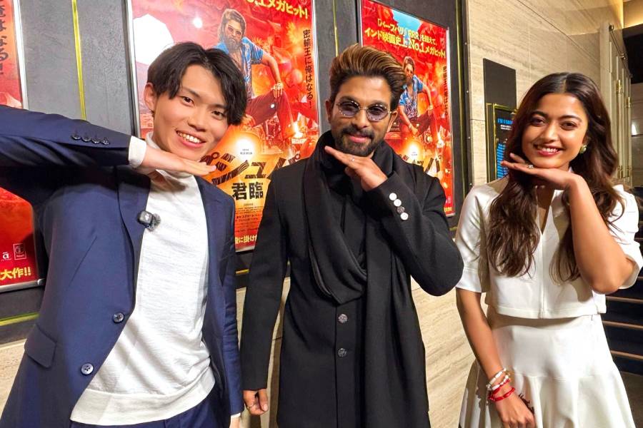 Allu Arjun and Rashmika Mandanna with a Japanese fan