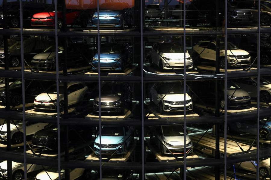 Representational image