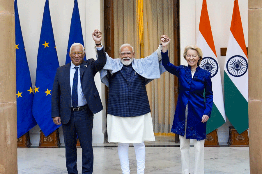 Prime Minister Narendra Modi with European Council President Antonio Costa, left, and European Commission President Ursula von der Leyen, right, during their meeting at the Hyderabad House, in New Delhi, Tuesday, Jan. 27, 2026.