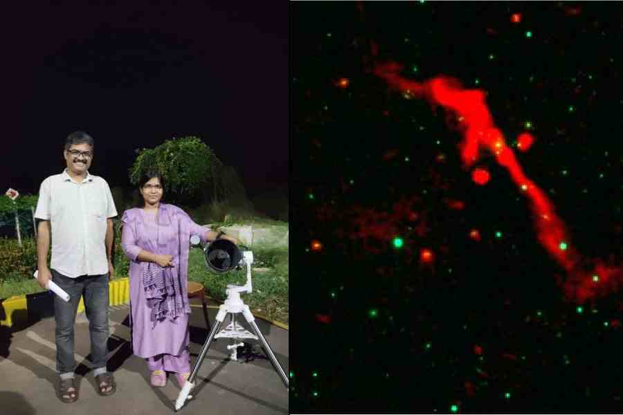 Shobha Kumari and Sabyasachi Pal at an astronomy event in Midnapore (right) Radio emissions from the supermassive black hole two billion light years away. Each green dot shows a galaxy