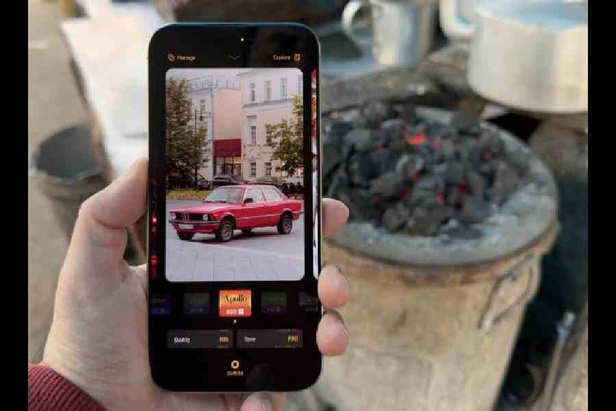 Mood.Camera app offers realistic film grain and colour shifts.  Pictures: Mathures Paul