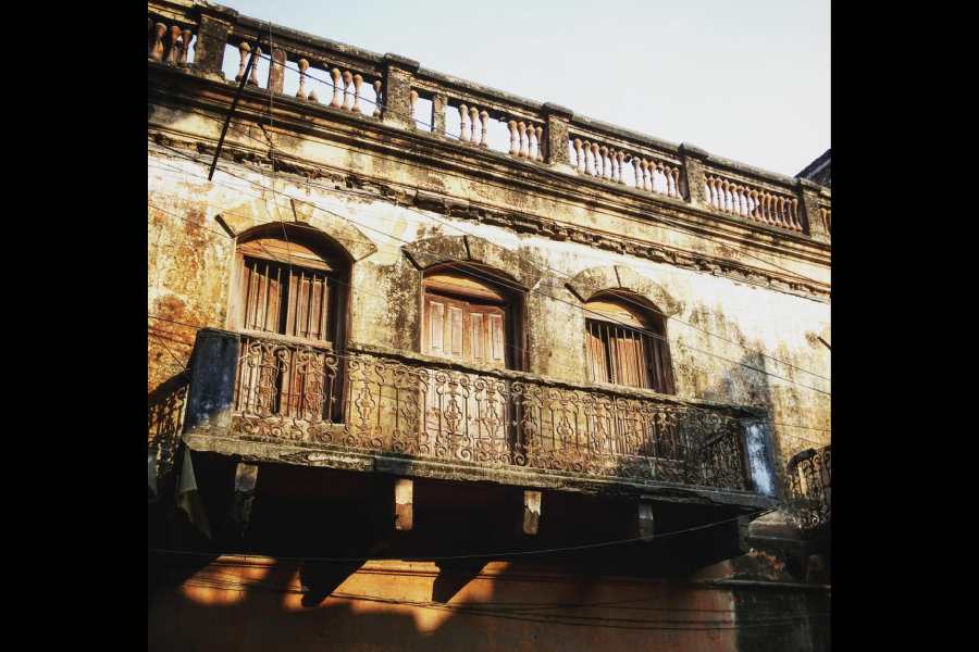 Calcutta winter and urban spaces