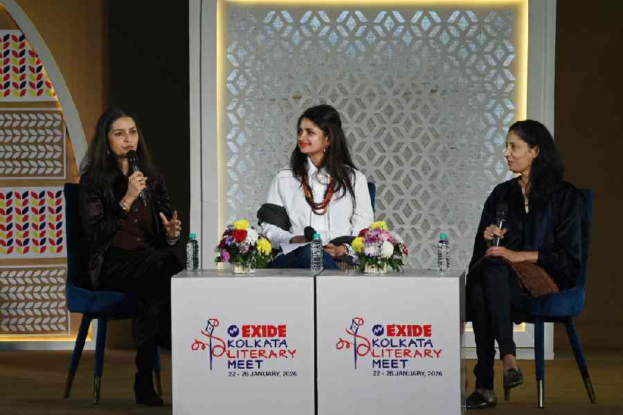 Jhumpa Lahiri (left) and Kiran Desai (right) in conversation with Anindita Ghoseat the Kolkata Literary Meet.