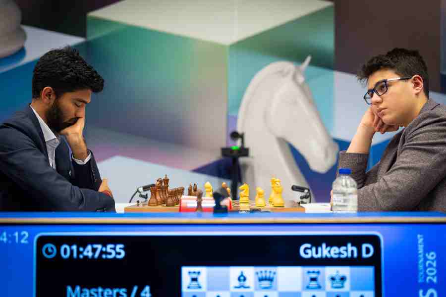 World champion D. Gukesh fought his way back into contention, delivering an endgame masterclass against young prodigy Yagiz Kaan Erdogmus.