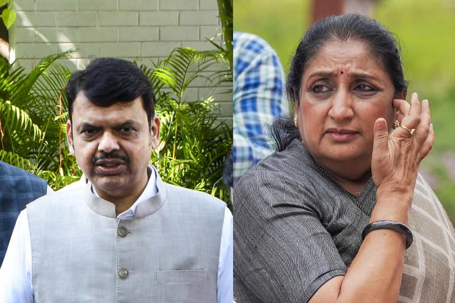Sunetra Pawar may take role of deputy CM
