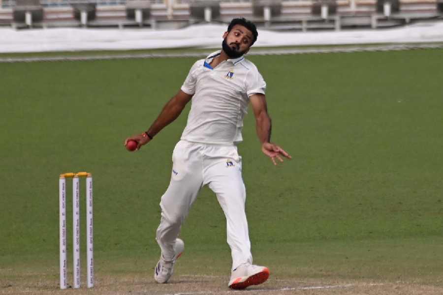 Akash Deep of Bengal during the Ranji Trophy 2025 match against Gujrat at Eden Gardens on Sunday, October 26, 2025.