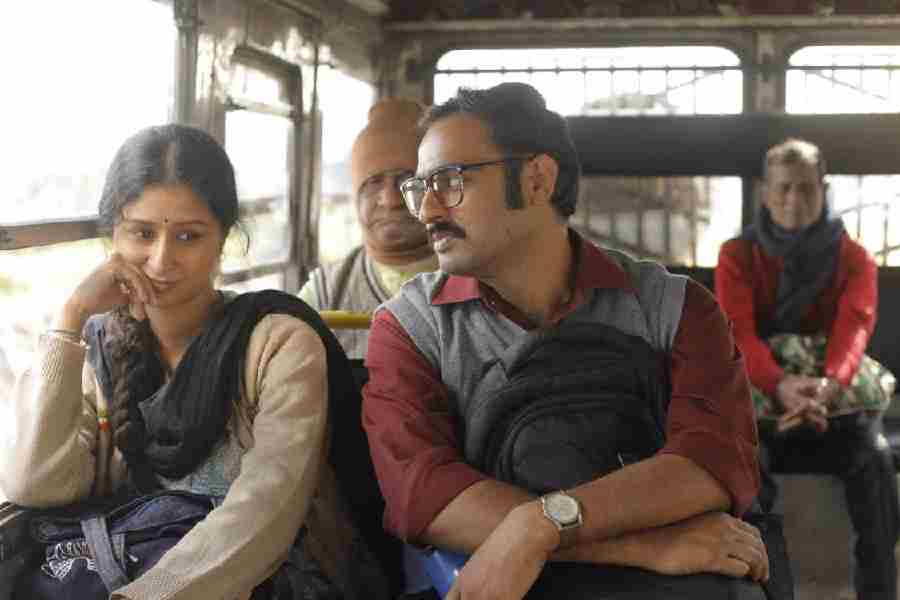 Chitrangada Satarupa and Bimal Giri in 'Onekdin Por'