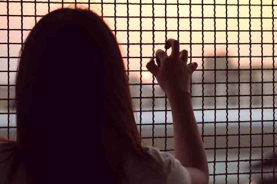 16 girls rescued from red-light area