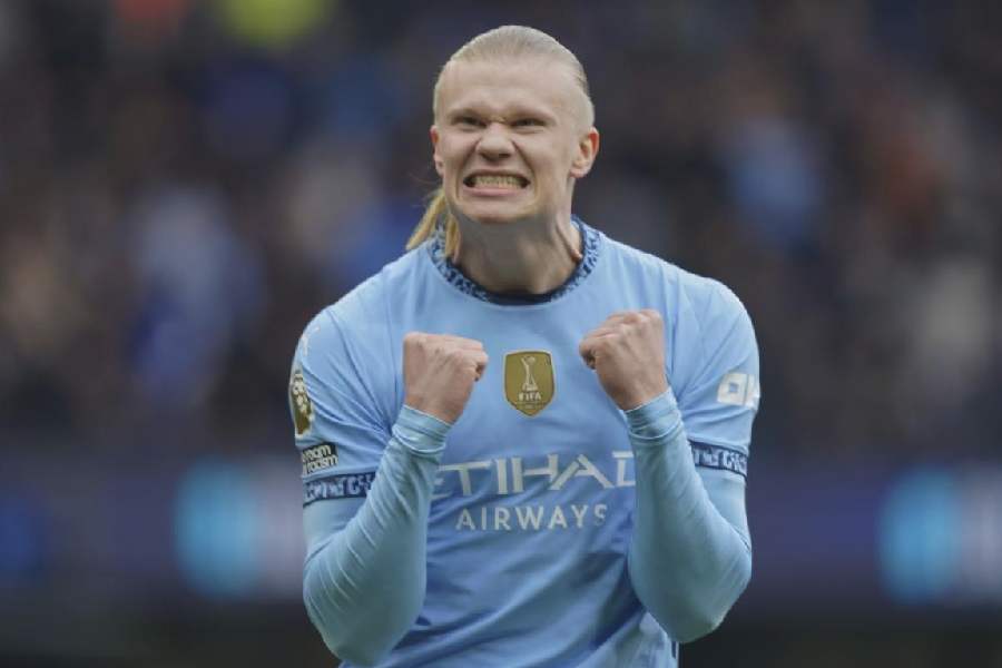 The footballer's expressive reactions on the pitch and his unique appearance have spawned hundreds of memes; He's leaned into this virality, posting cheeky selfies on Instagram, uploading long-form vlogs on YouTube and interacting with fans on his public Snapchat stories, often poking fun at himself