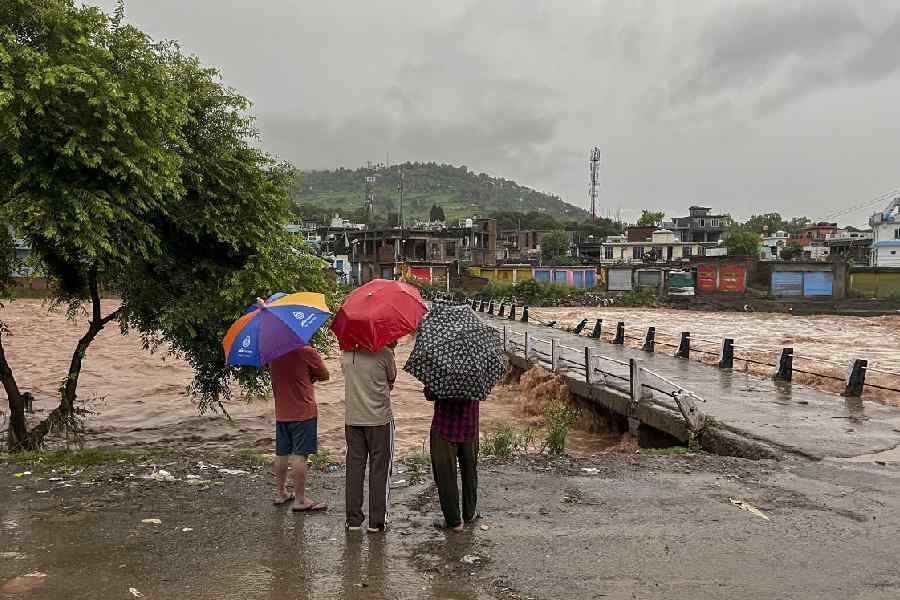 J&K Extends School Vacation Due to Heavy Rain