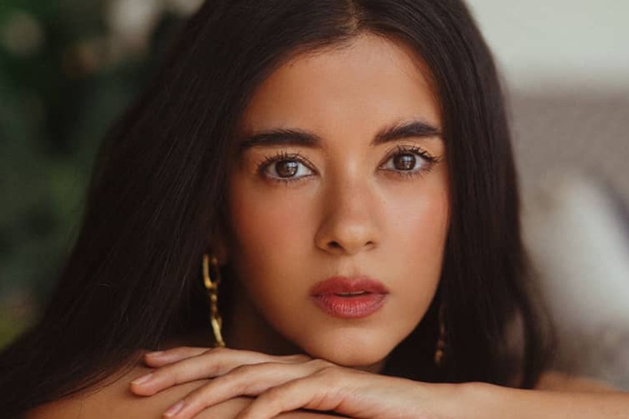 Saba Azad