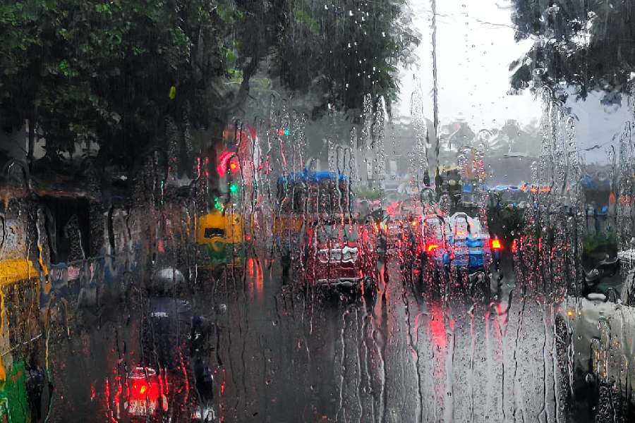 Rain in south Kolkata on Saturday afternoon