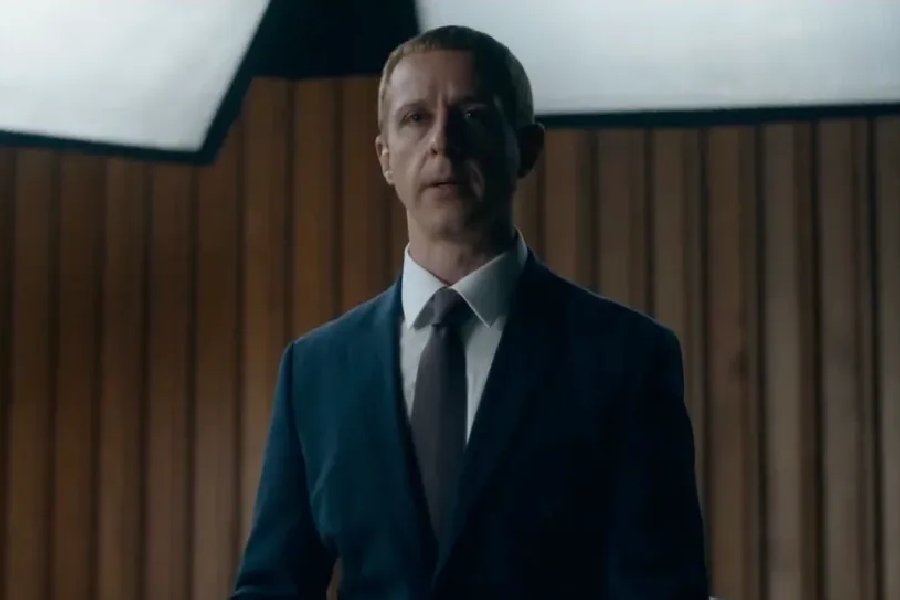 Jeremy Strong as Mark Zuckerberg in ‘The Social Reckoning’ trailer