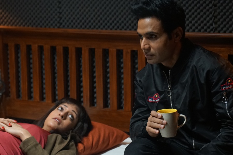Raima Sen and Salim Diwan in ‘Aliya Basu Gayab Hai’ (2024)