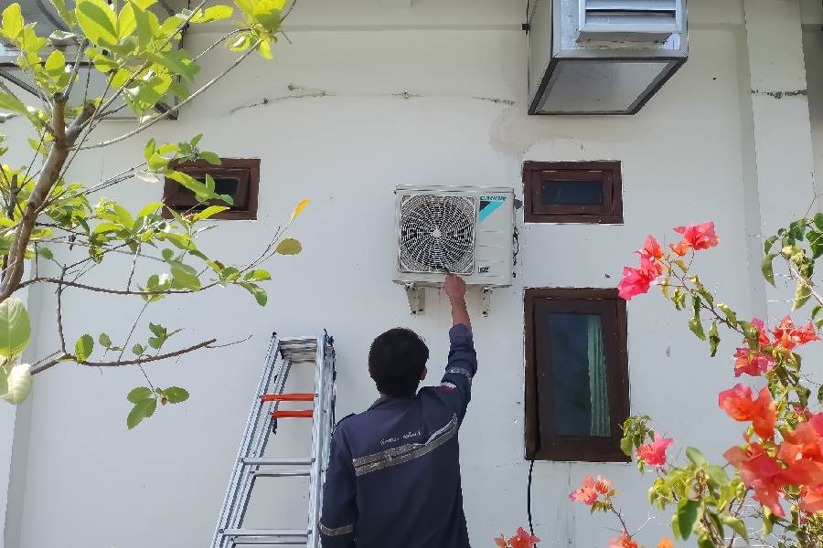 Keeping two feet of space on all sides of the outdoor unit is key to saving energy and increasing the life of your ACs, say experts