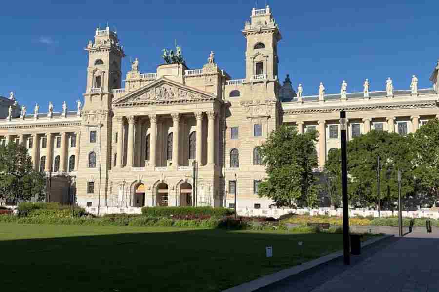 Museum of Ethnography in Kossuth Square is renowned for its architecture