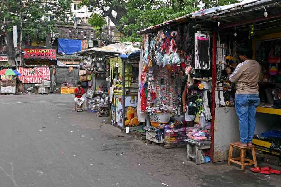Hawkers’ stalls in in Hatibagan. 